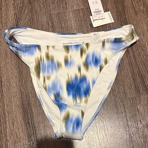 Abercrombie & Fitch moderate bikini bottom